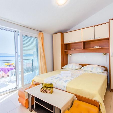 Knezovicapartments Živogošće Eksteriør billede
