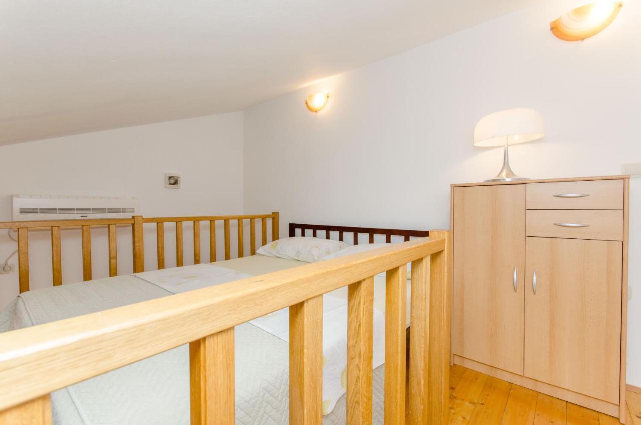Knezovicapartments Živogošće Eksteriør billede