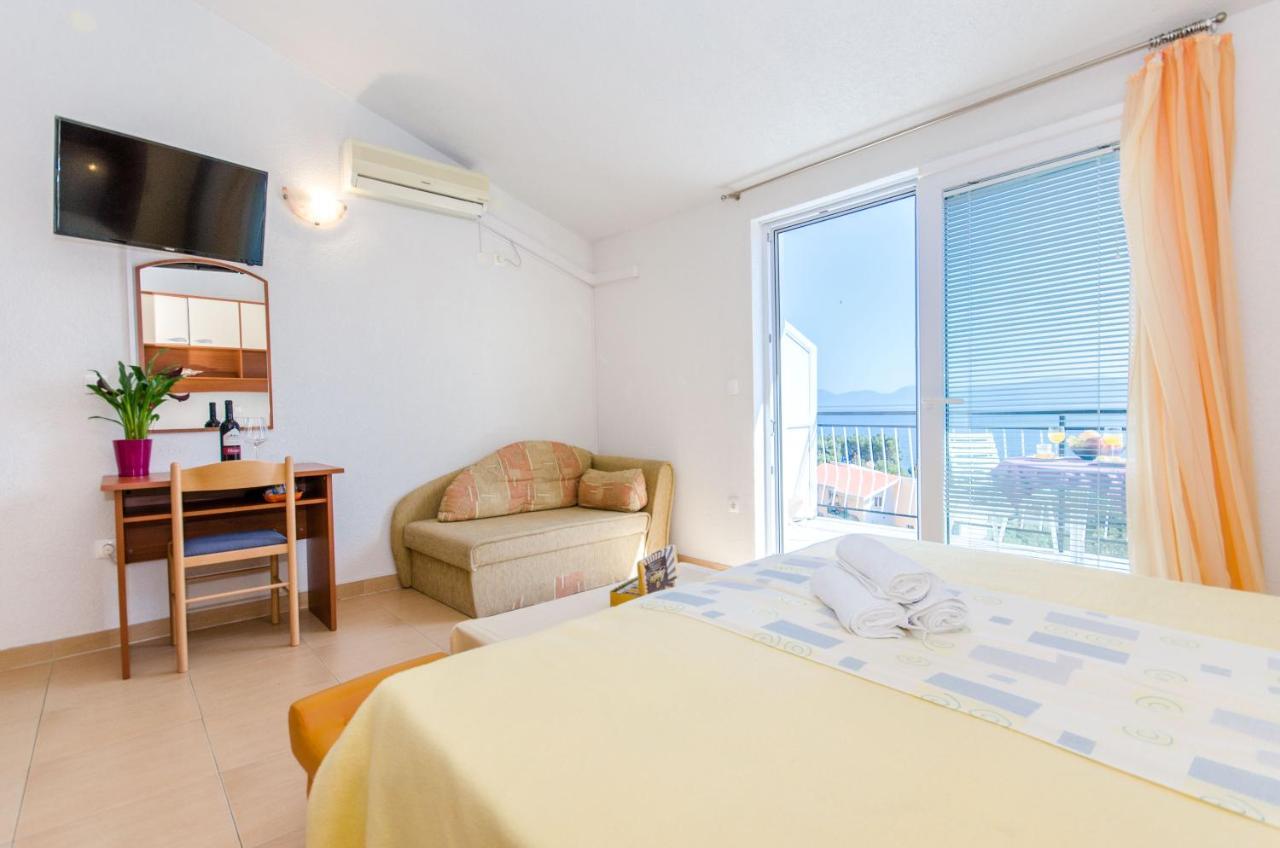 Knezovicapartments Živogošće Eksteriør billede