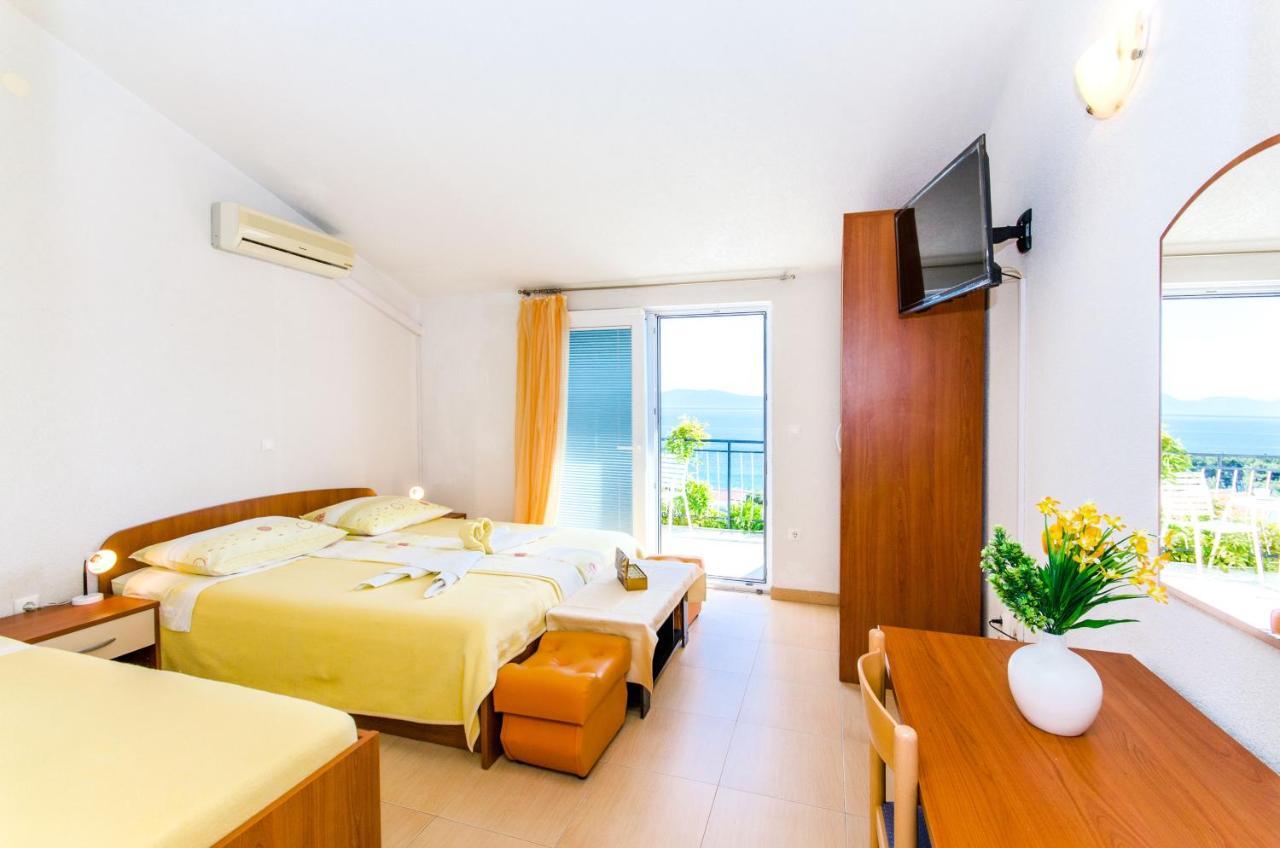 Knezovicapartments Živogošće Eksteriør billede