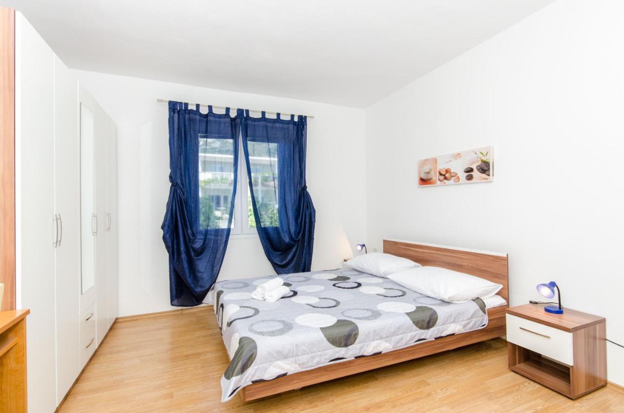 Knezovicapartments Živogošće Eksteriør billede