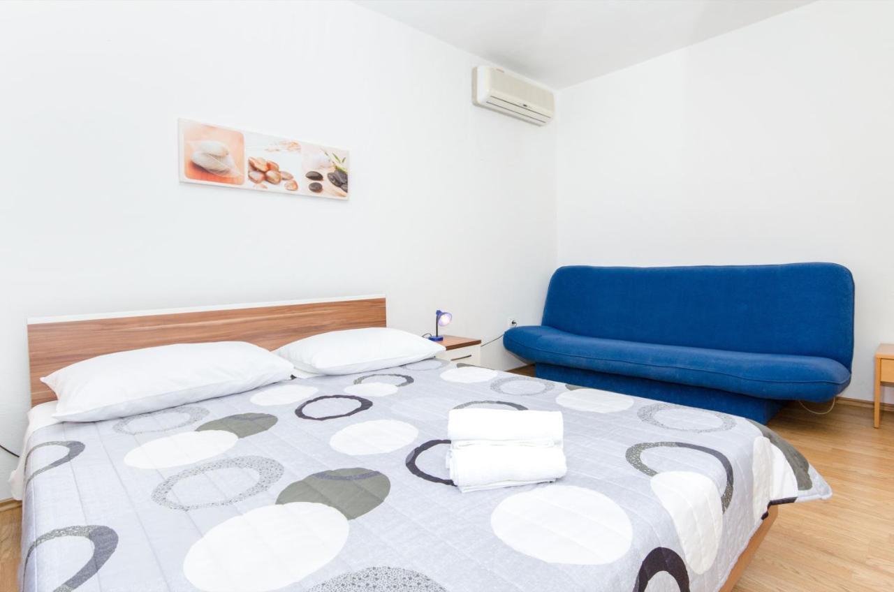 Knezovicapartments Živogošće Eksteriør billede