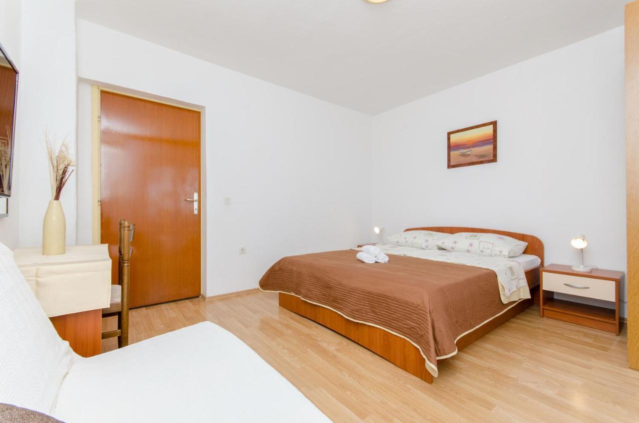 Knezovicapartments Živogošće Eksteriør billede